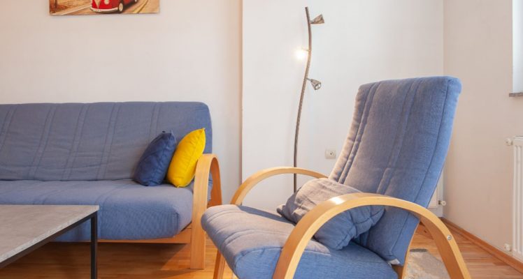 Urban Blue Heaven Apartment – Living room