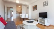 Urban Space Apartment – Living room, kitchen and dining area